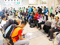 大阪マラソンボランティア施術風景